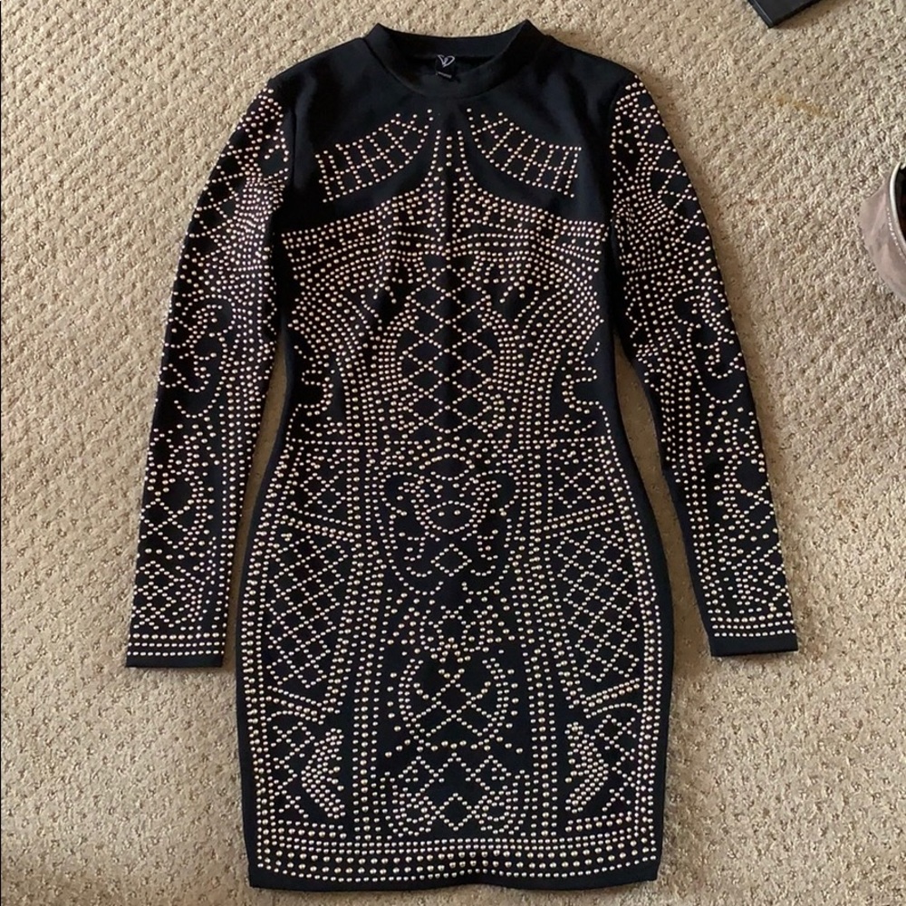 Windsor dress size: XS